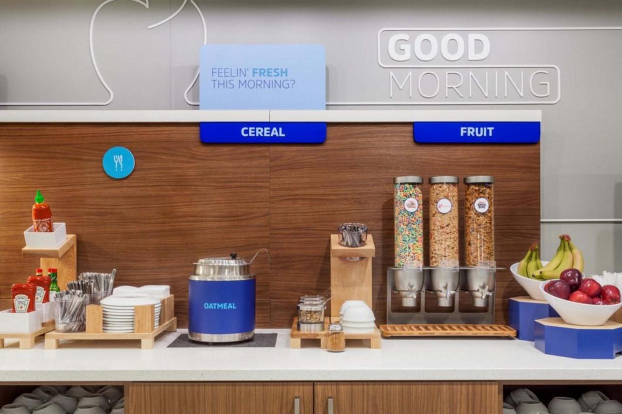 Holiday Inn Express Lynchburg By Ihg Екстериор снимка